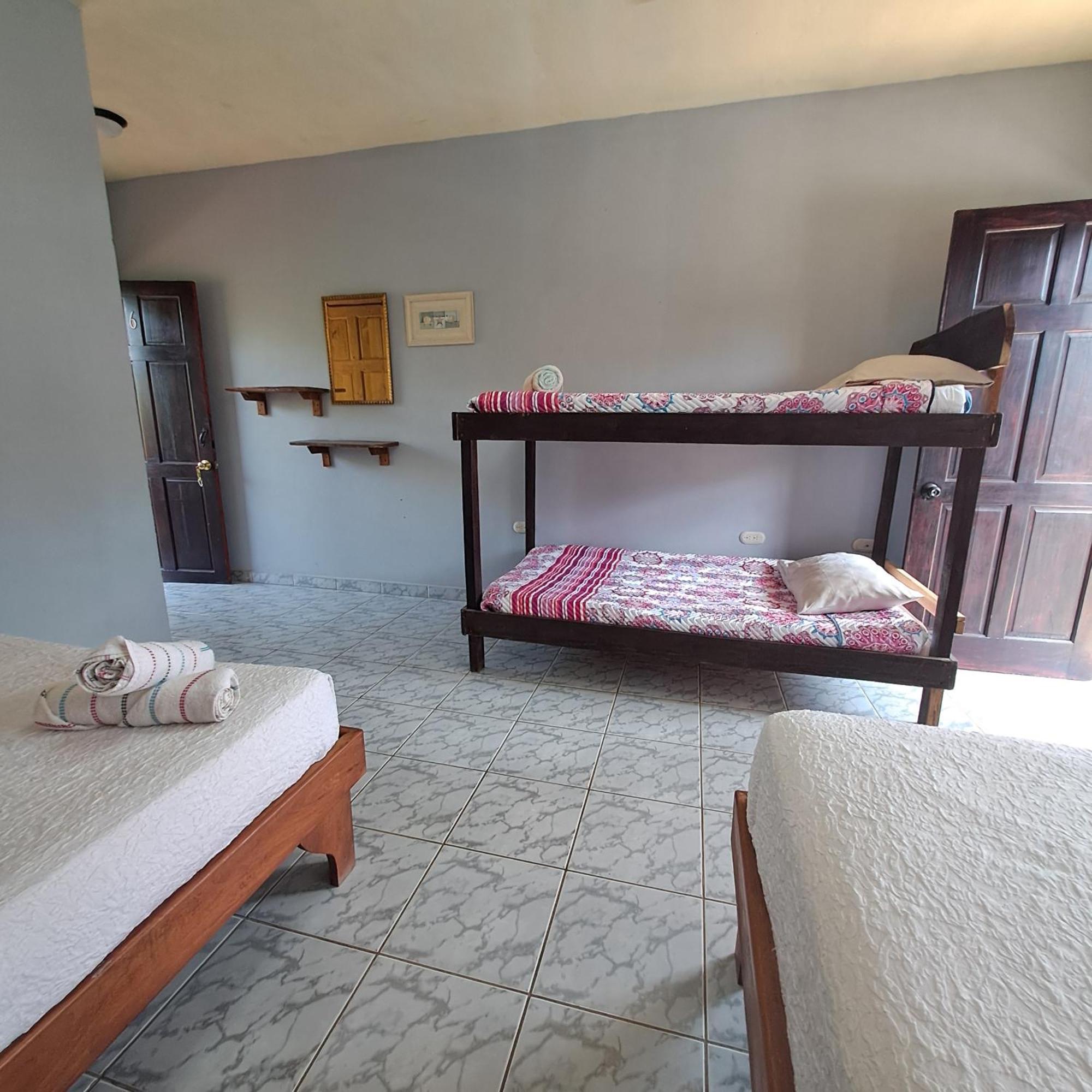 Hotel Georgi Cr Veintisiete de Abril Extérieur photo